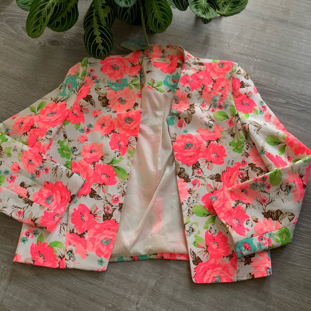 Floral Blazer